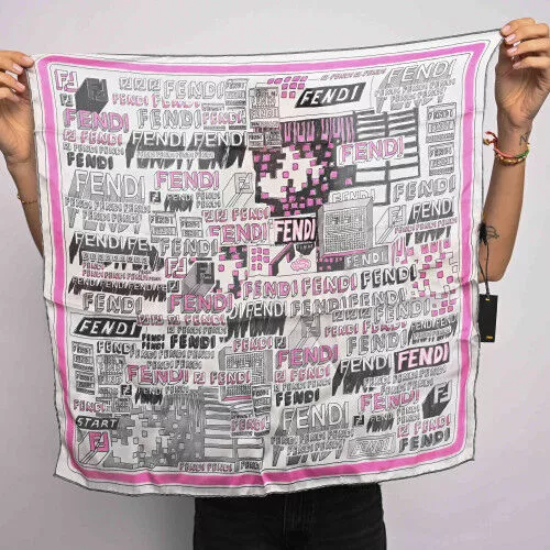 Foulards Fendi Soie Gris Rose Blanc